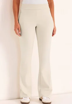 Loungebukser|Trikobukser-Cellbes of Sweden Alsidige jerseybukser med en bootcut Daria Lys beige