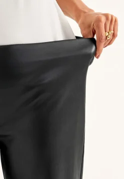 Caprileggings|Leggings I Imiteret Skind-Cellbes of Sweden Ankellange bukser i læderimitation Sort