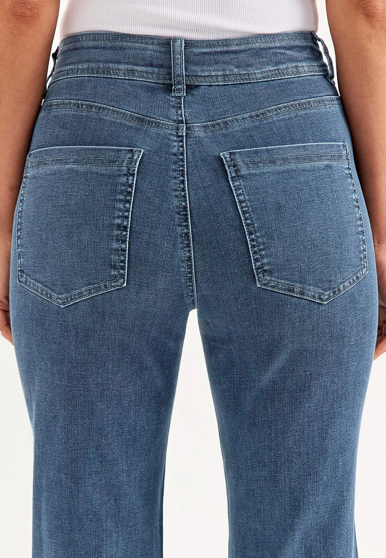 Flere Længder|Bootcut-Cellbes of Sweden Bootcut jeans med superstræk Sara Mellemblå Denim