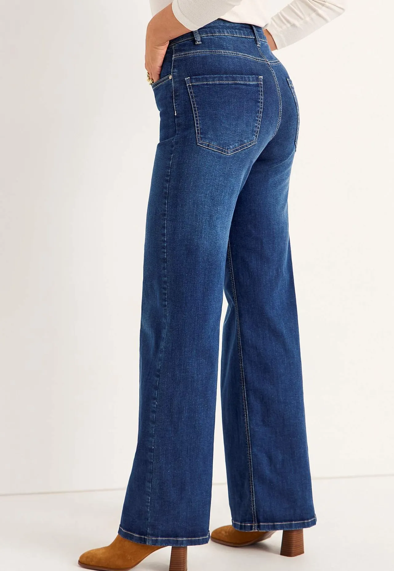 Høj Talje|Straight Fit- Brede, lange jeans med høj talje Renata | Cellbes