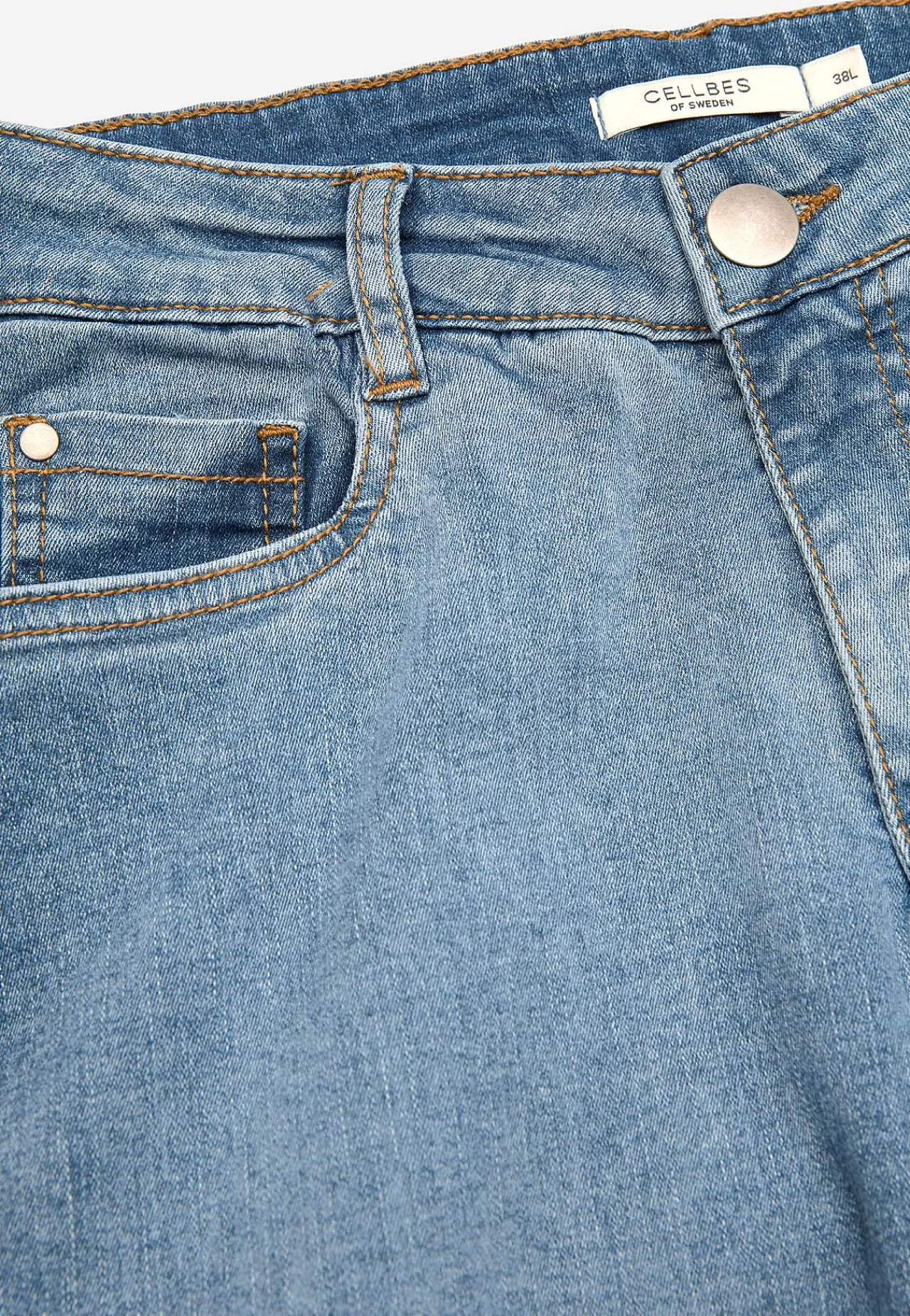 Høj Talje|Straight Fit- Brede, lange jeans med høj talje Renata | Cellbes