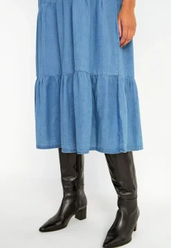 Festkjoler|Festkjoler-Cellbes of Sweden Cowboykjole med volanter Lyseblå / Denim