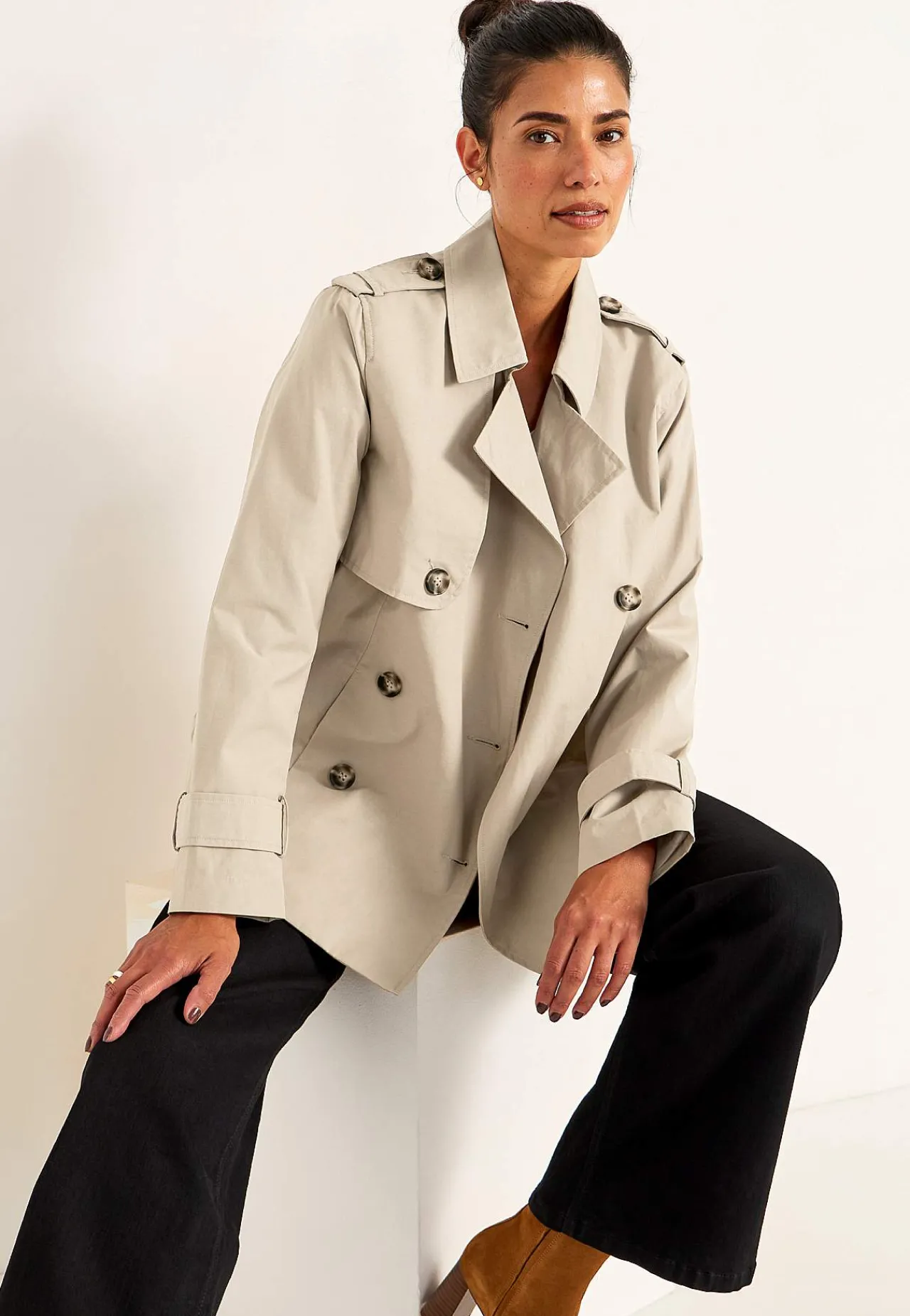 Forårsjakker|Trenchcoats-Cellbes of Sweden Dobbeltbrystet, kort trenchcoat Beige