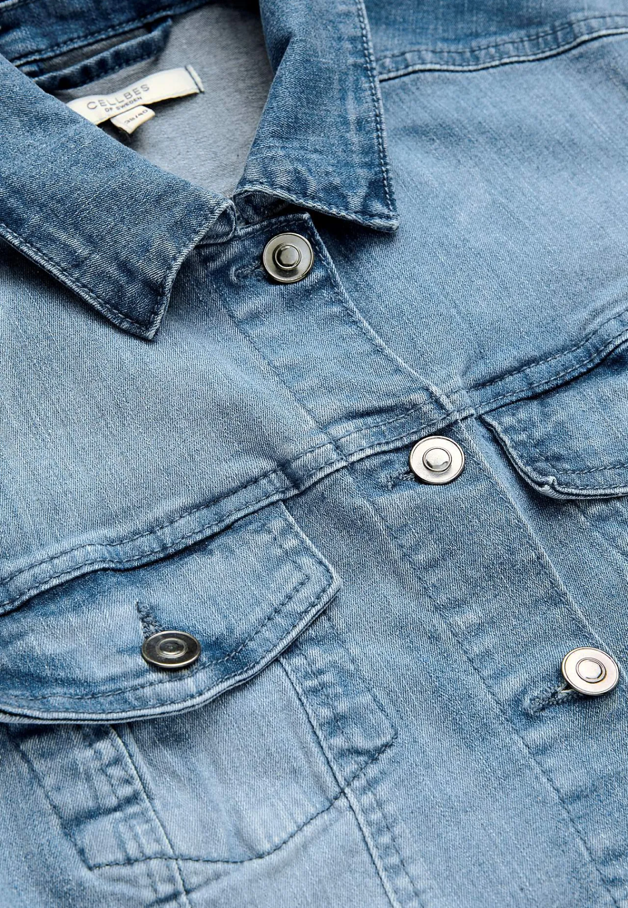 Forårsjakker|Denimjakker-Cellbes of Sweden Elastisk jeansjakke Lyseblå denim