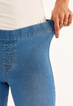Høj Talje|Flere Længder-Cellbes of Sweden Elastisk jegging med bootcut Mellemblå Denim