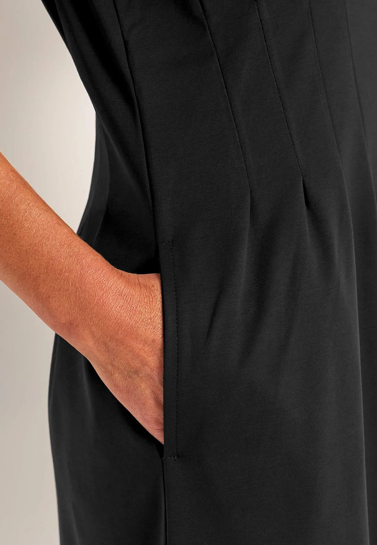 Festkjoler|Festkjoler-Cellbes of Sweden Elastisk Premium jerseykjole Sort