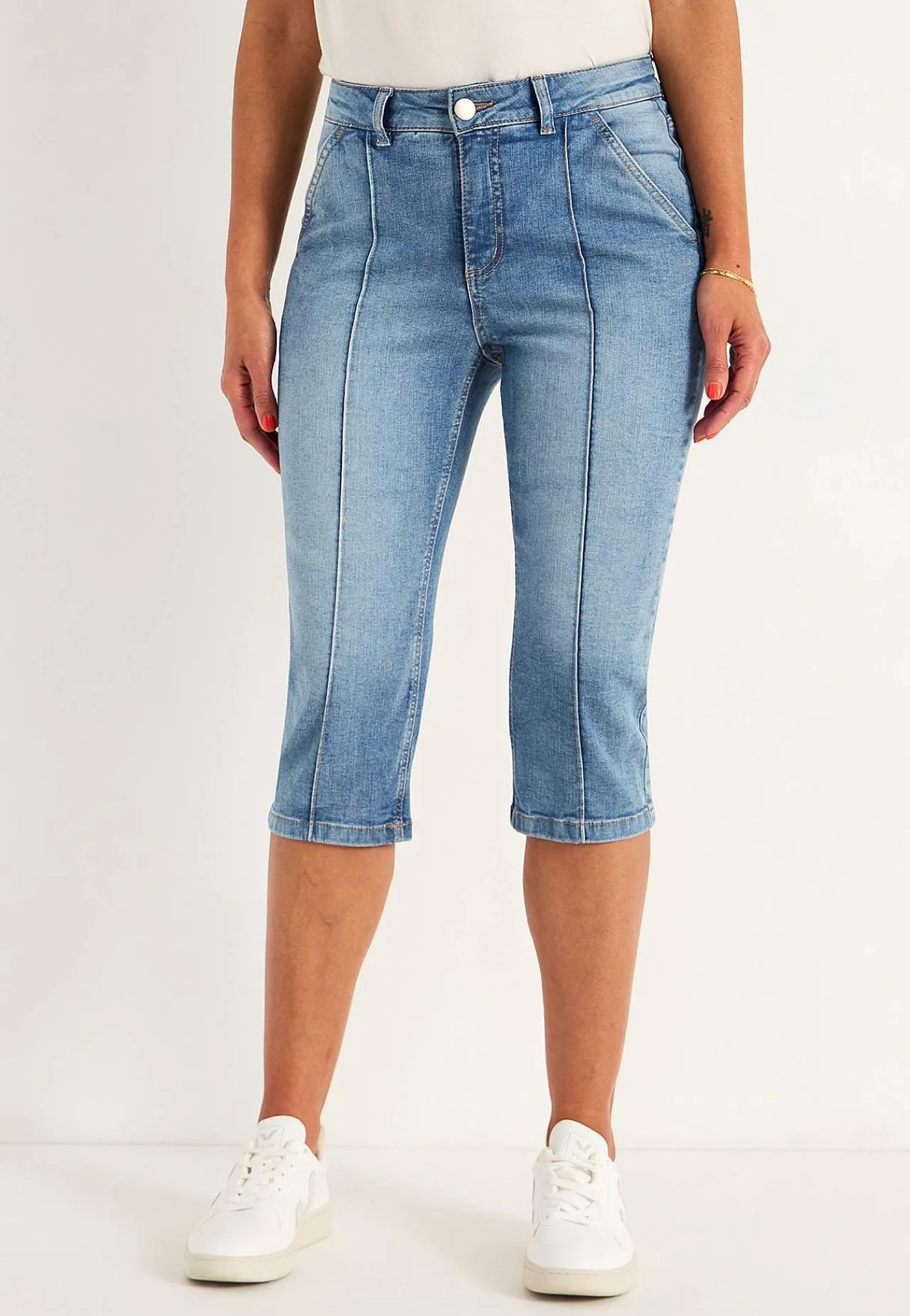 Forårsbukser|Capribukser-Cellbes of Sweden Elastiske crop jeans med syet pressefold Mellemblå / Denim