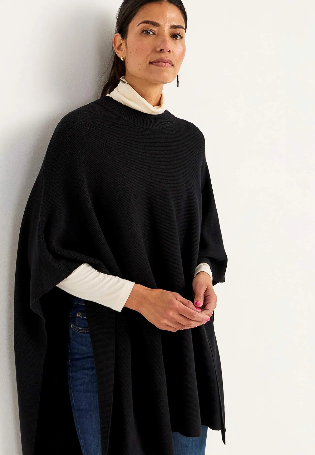 Trøjer|Striktrøjer-Cellbes of Sweden Fintstrikket poncho Sort