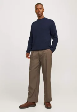 Striktrøjer-JACK & JONES Fintstrikket trøje i merinould Marine