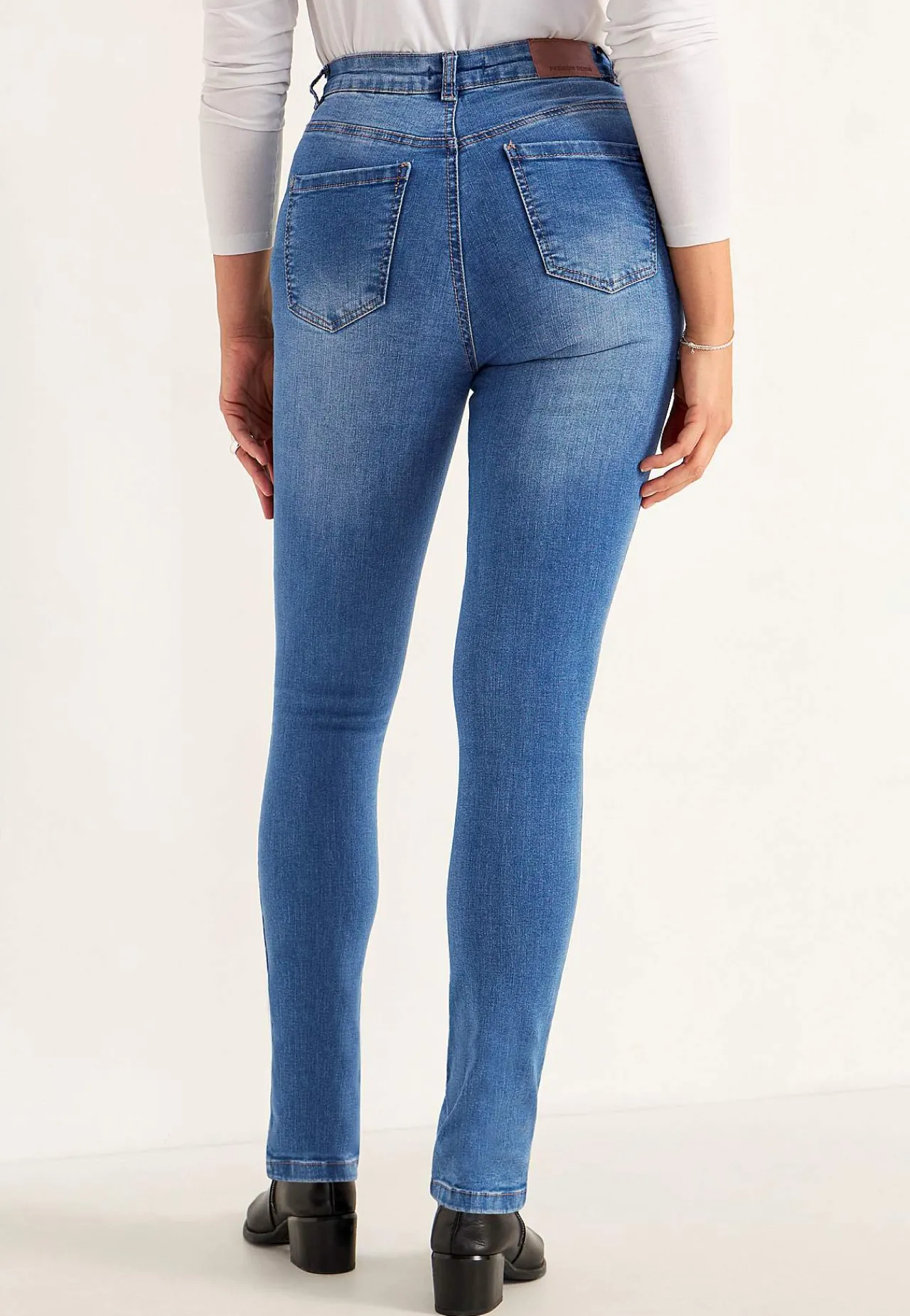 Høj Talje|Flere Længder-Cellbes of Sweden Jeans i denim med superstræk Ella | Cellbes