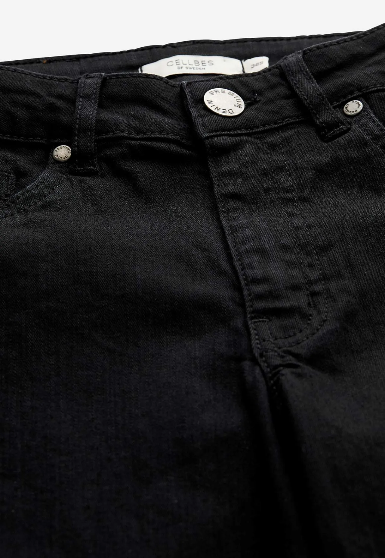 Høj Talje|Flere Længder- Jeans i denim med superstræk Ella Sort denim