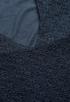 Festkjoler|Festkjoler-Cellbes of Sweden Jerseykjole med hulbroderi Marine