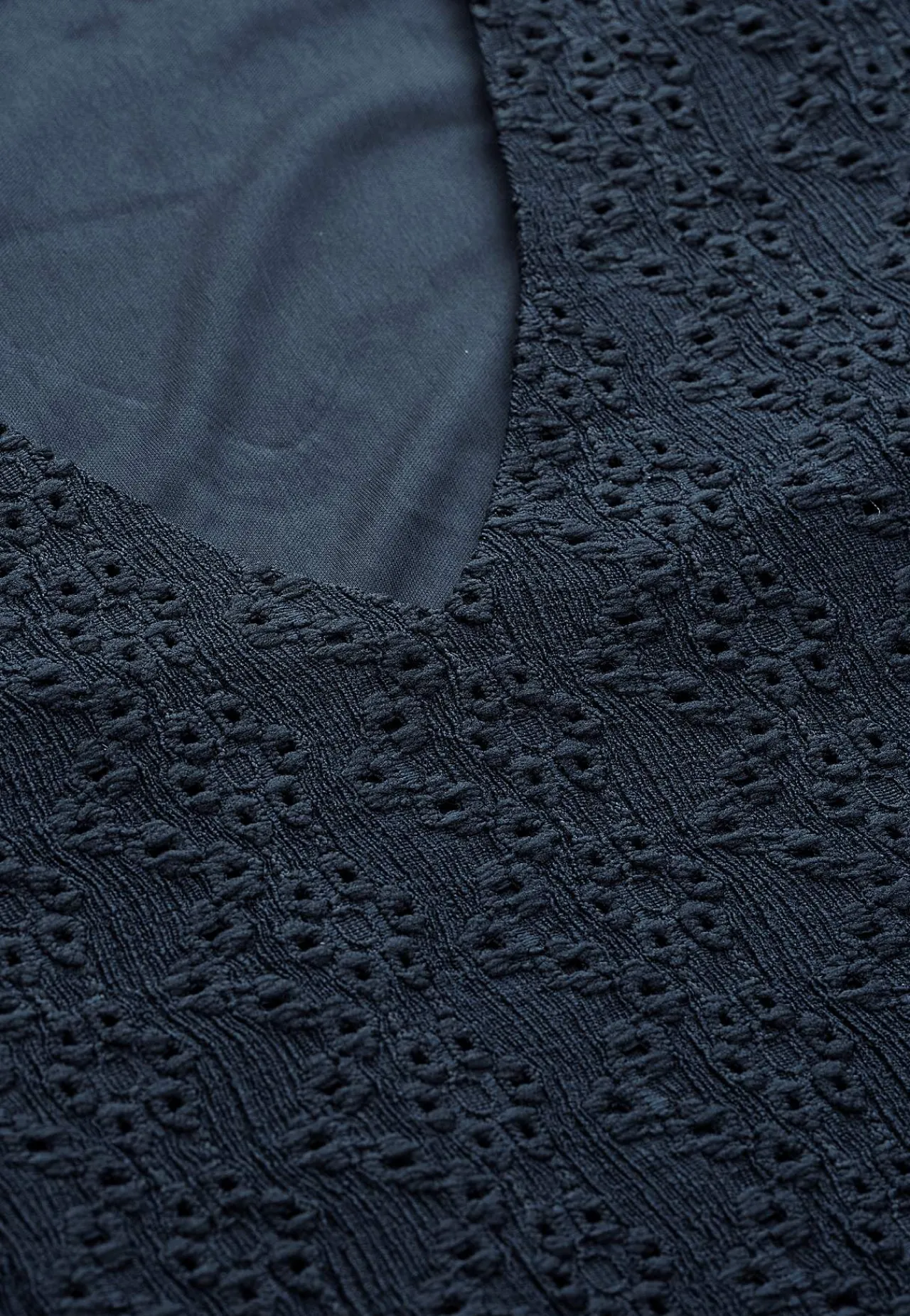 Festkjoler|Festkjoler-Cellbes of Sweden Jerseykjole med hulbroderi Marine