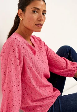 Toppe|Bluser-Cellbes of Sweden Jerseytop med broderet hulmønster Cerise