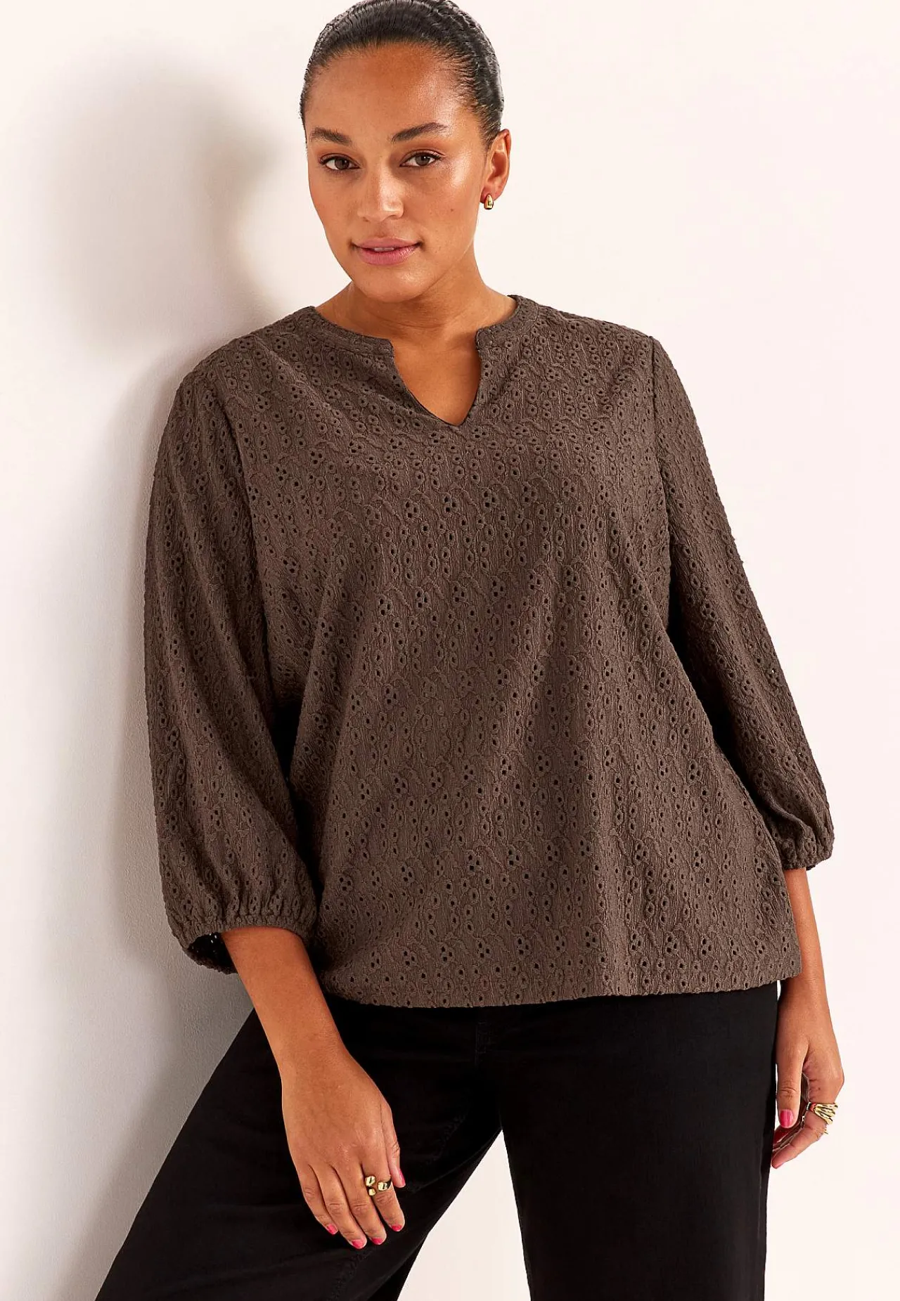 Toppe|Bluser-Cellbes of Sweden Jerseytop med broderet hulmønster Brun