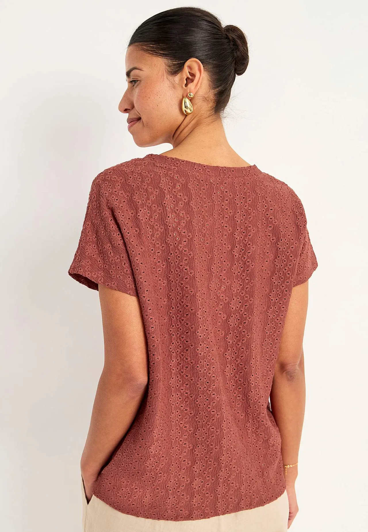 Toppe|T-Shirts-Cellbes of Sweden Jerseytop med hulbroderi Rust