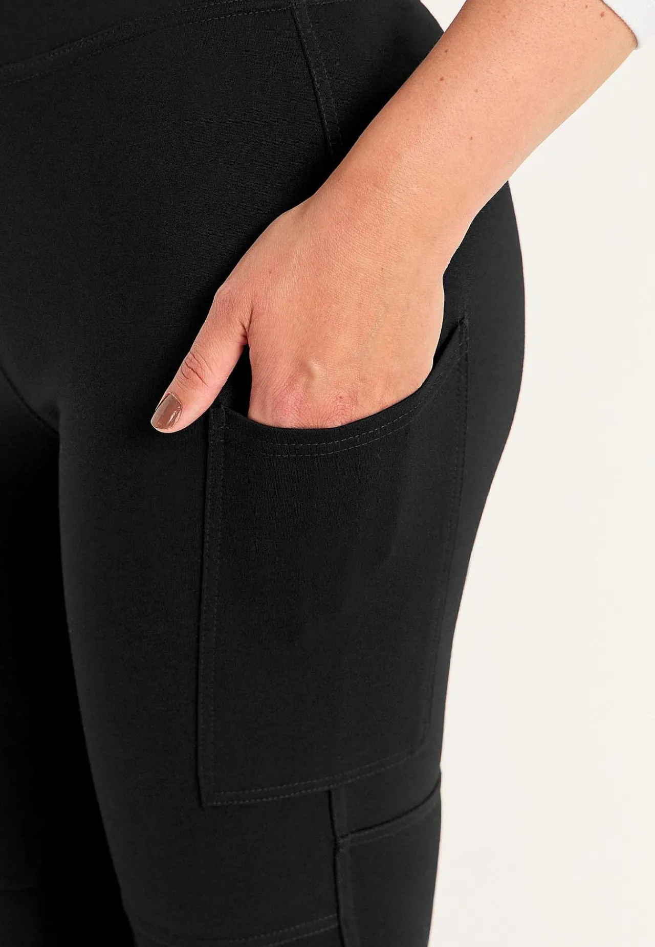 Fritidsbukser|Bukser- Leggings med sidelommer Sort