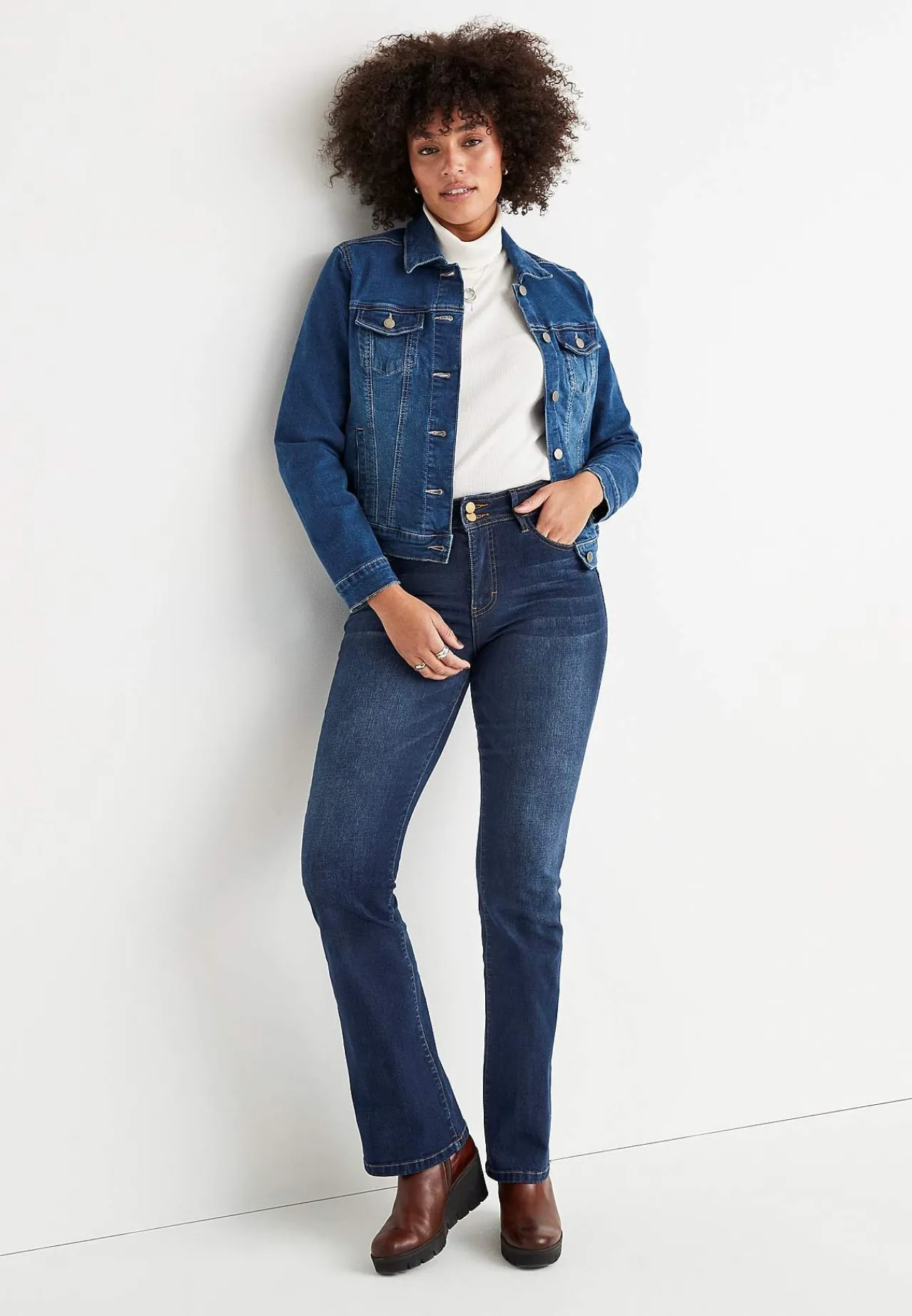 Høj Talje|Bootcut- Shaping-jeans med bootcut og superstræk Mørkeblå / Denim
