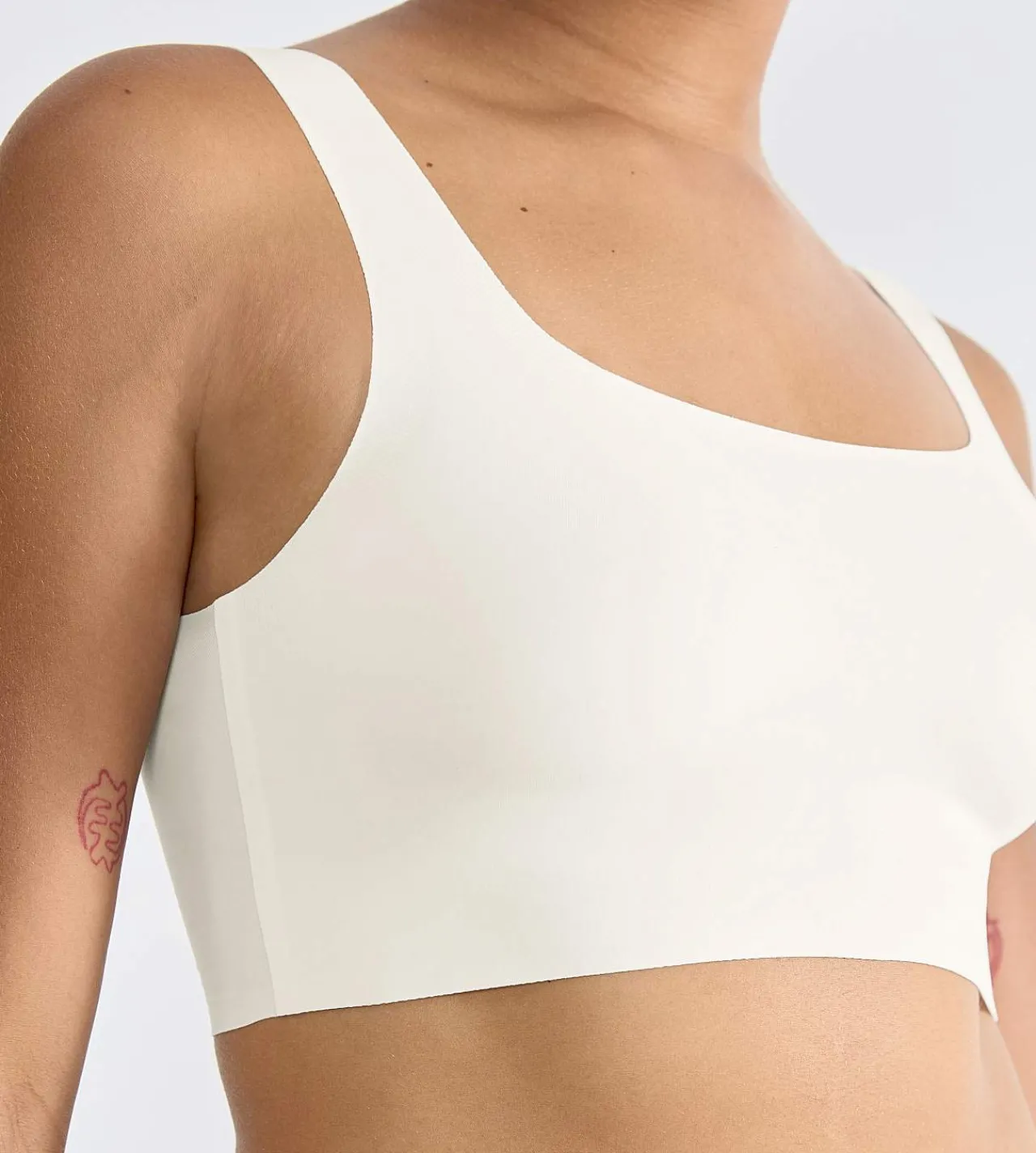 Undertøj|Bh-Sloggi Sømløs BH-top i superblød mikrofiber Zero Feel 2.0 | Cellbes