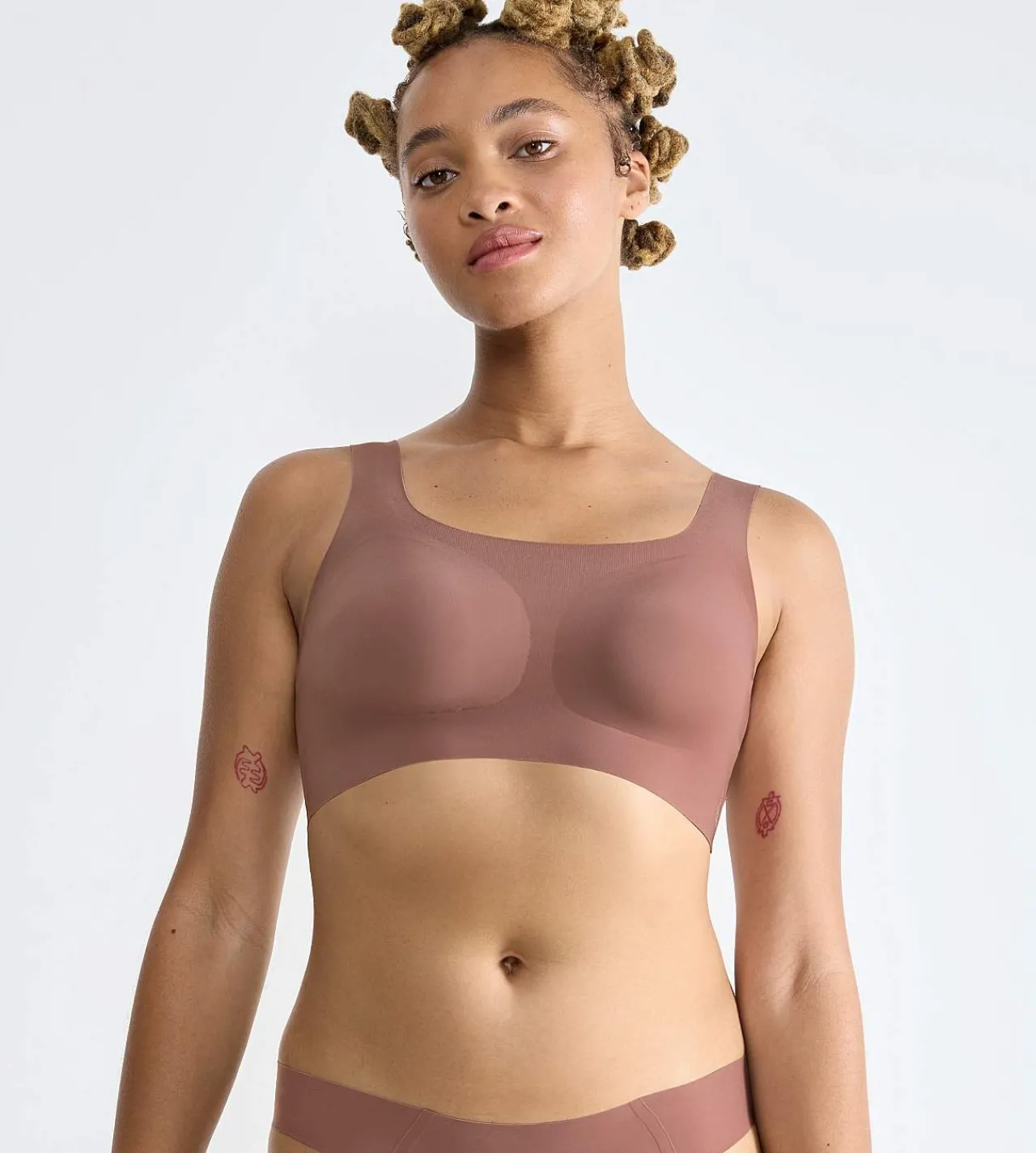 Undertøj|Bh-Sloggi Sømløs BH-top i superblød mikrofiber Zero Feel 2.0 Brun