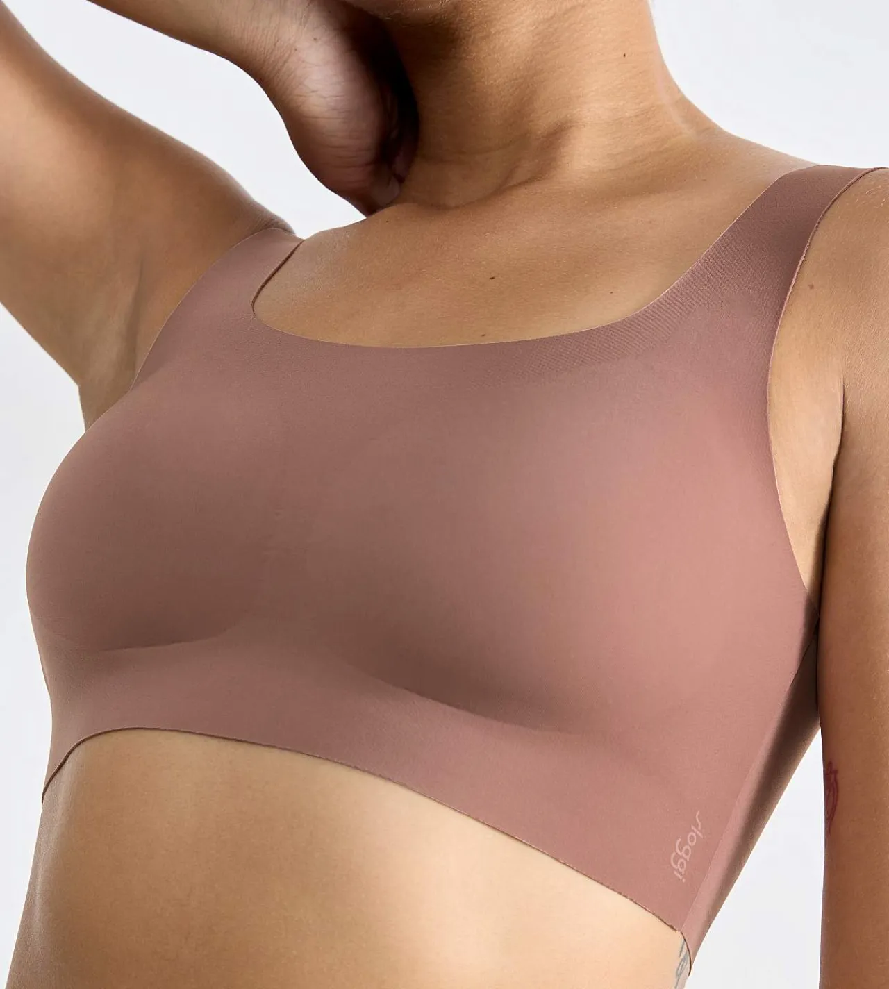 Undertøj|Bh-Sloggi Sømløs BH-top i superblød mikrofiber Zero Feel 2.0 Brun