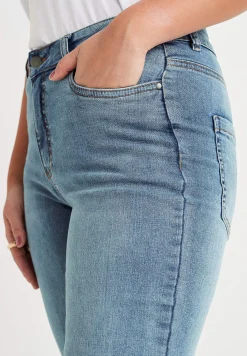 Ankeljeans|Flere Længder-Cellbes of Sweden Stretchjeans med lige ben - tre længder Linnea Lyseblå / Denim