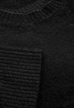 Trøjer|Striktrøjer-Cellbes of Sweden Strikket trøje med slidser Sort