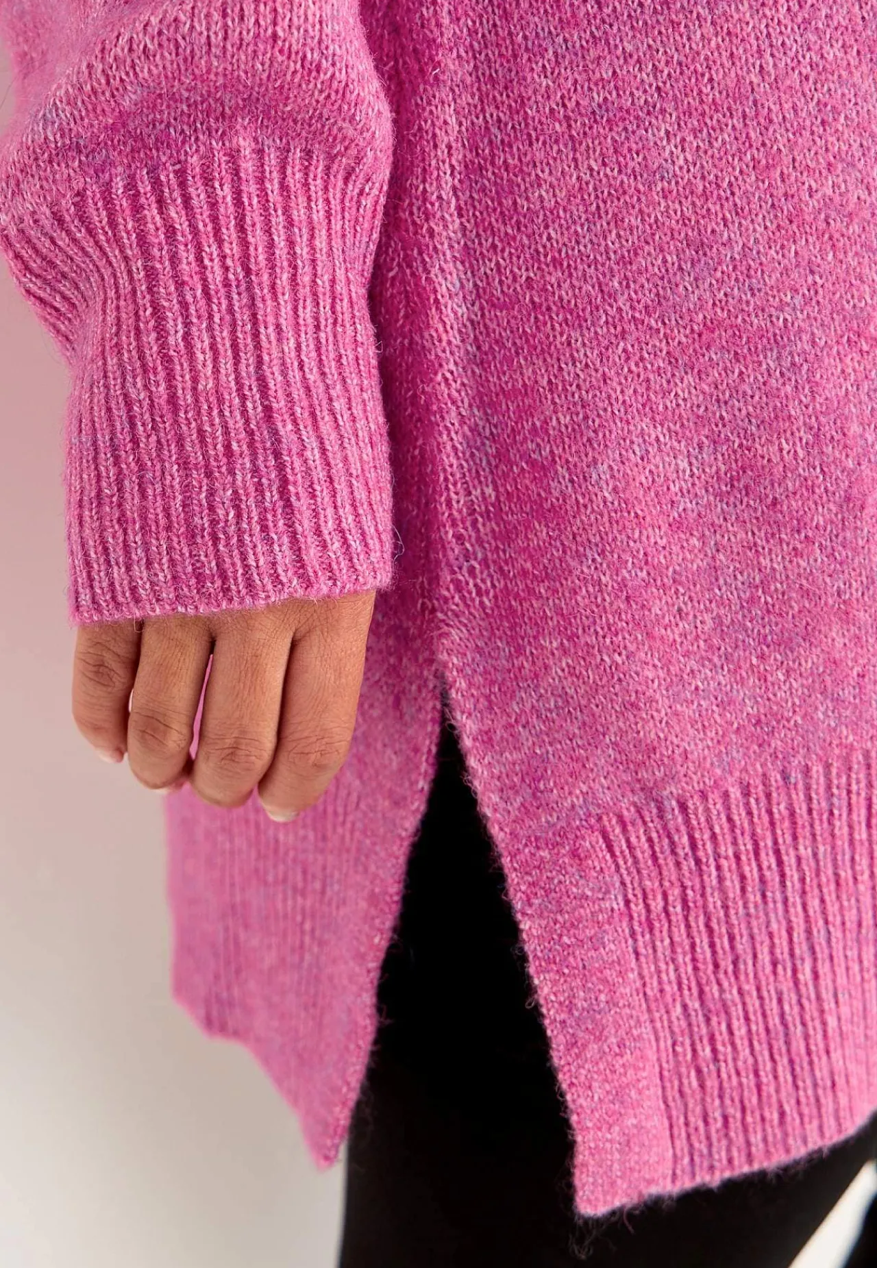 Strikkede|Tunika-Cellbes of Sweden Strikket tunika med slidser Cerise melange