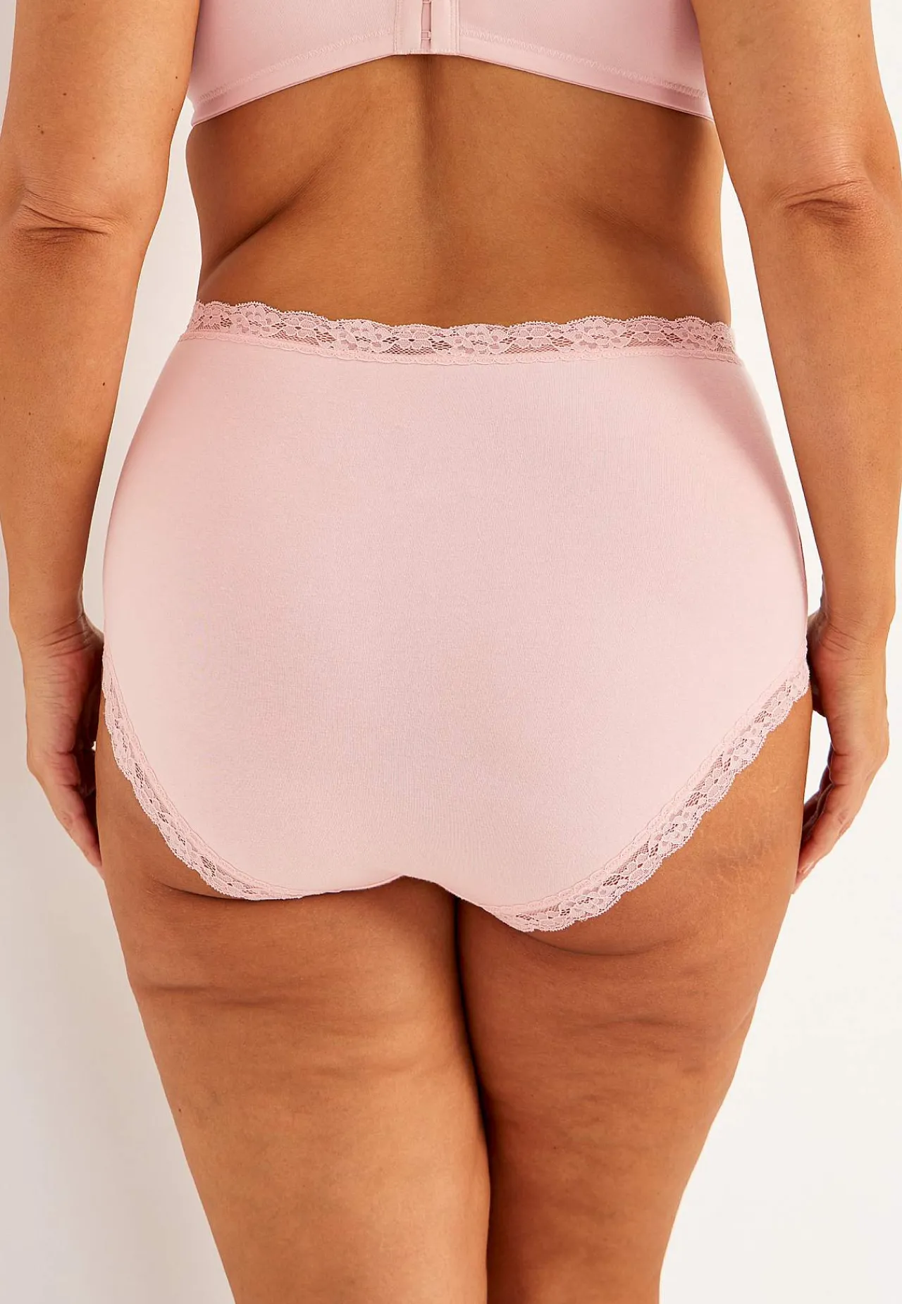 Undertøj|Flerpak Undertøj-Cellbes of Sweden Trusse med høj talje og blonde 3-pack Lys rosa