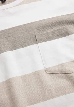 T-Shirts-Cellbes of Sweden T-shirt med brede striber Beige / Stribet
