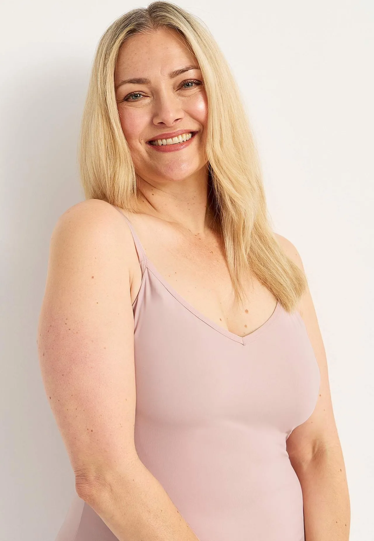Undertøj|Shapewear-Cellbes of Sweden Underkjole med shaping-effekt Støvet rosa