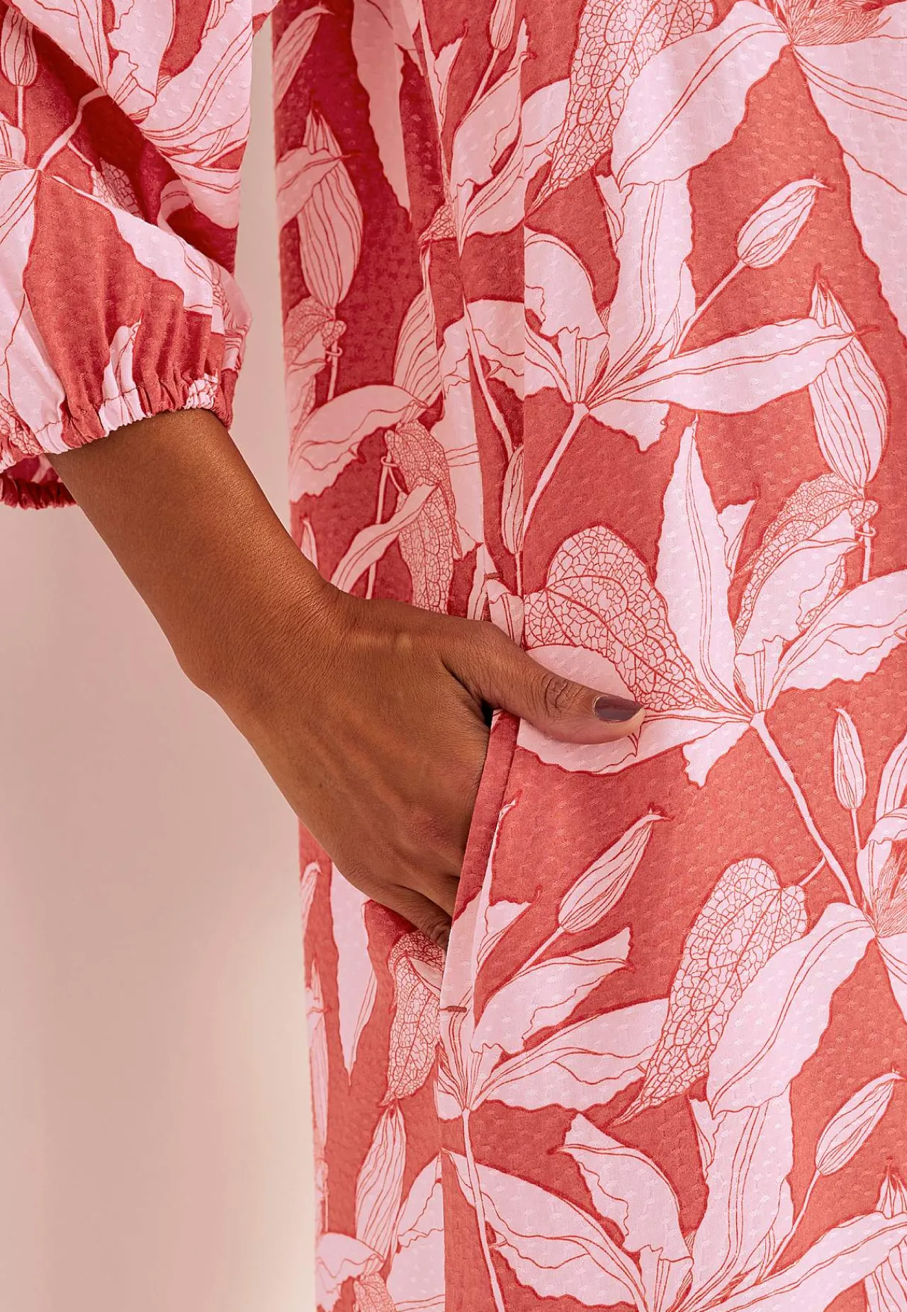 Festkjoler|Festkjoler-Cellbes of Sweden Vævet kjole med lommer Rosa / Mønstret